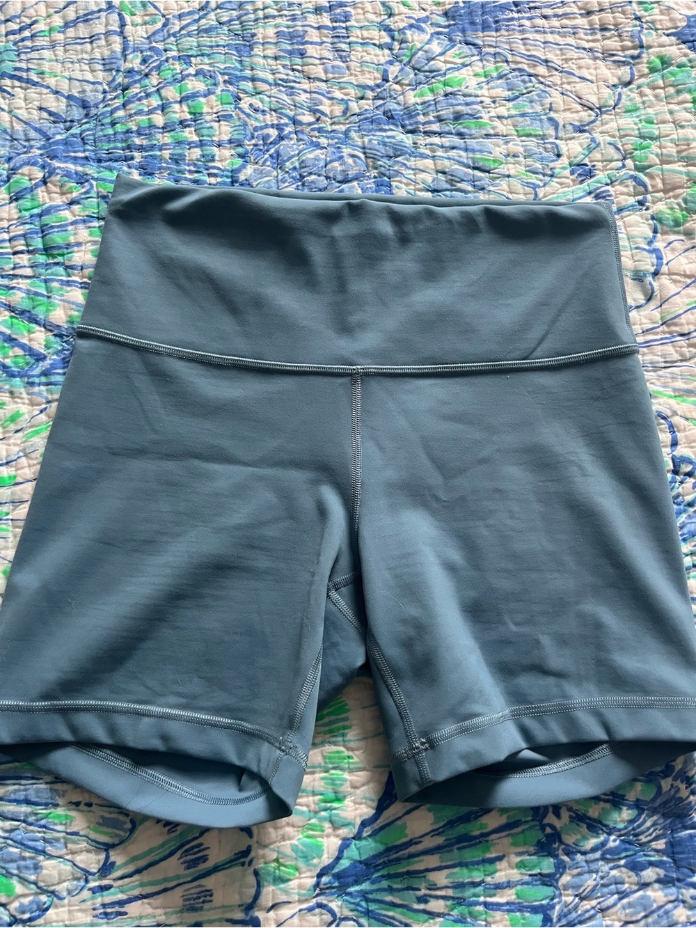 Wunder Train high rise shorts Utility Blue